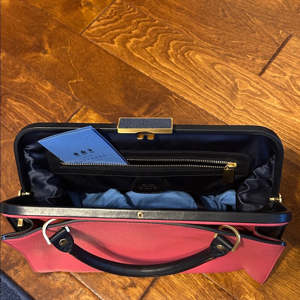 Smythson of Bond Street Pink & Navy Leather Metal Clasp Satchel. - Picture 3 of 14